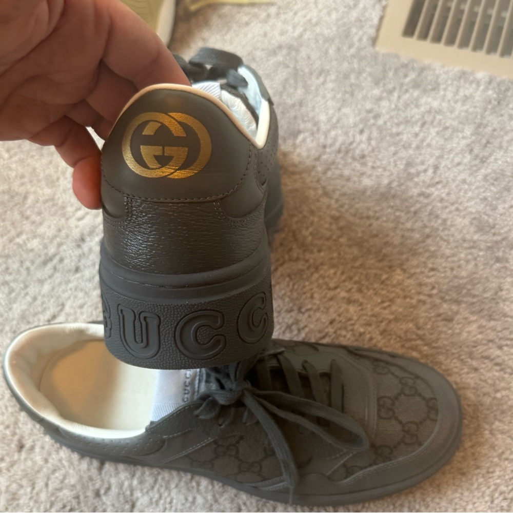 Gucci Chunky sole sneaker